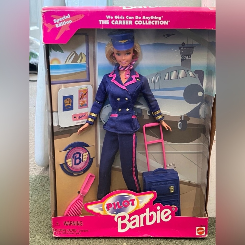 Barbie Special Edition The Career Collection PILOT Doll #18368 Mattel 1997 -NRFB